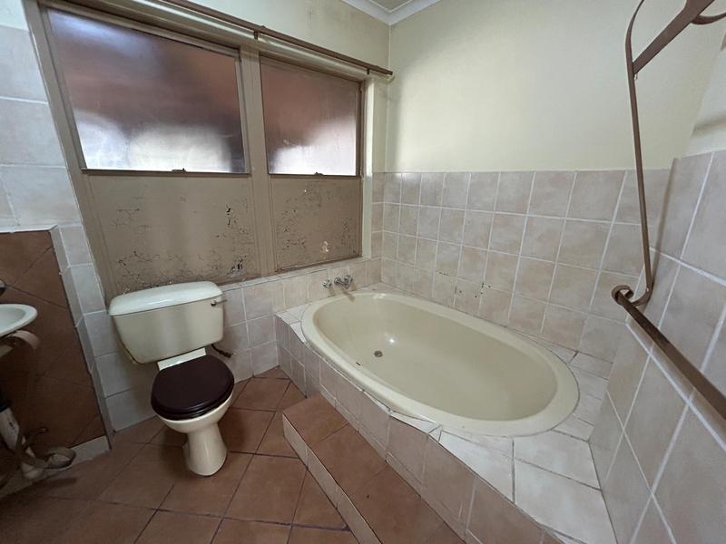 To Let 3 Bedroom Property for Rent in Rooihuiskraal Gauteng