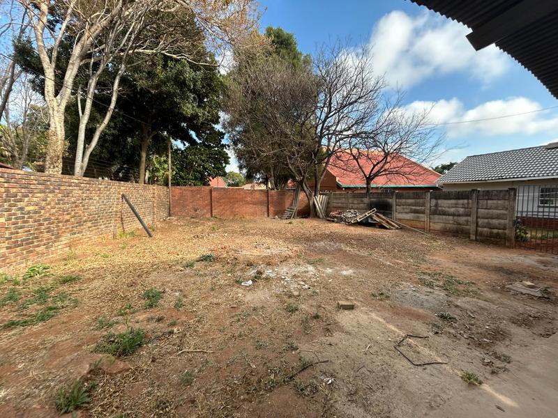 To Let 2 Bedroom Property for Rent in Rooihuiskraal Gauteng