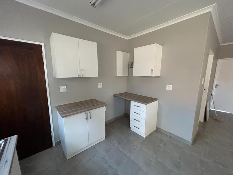 To Let 2 Bedroom Property for Rent in Rooihuiskraal Gauteng