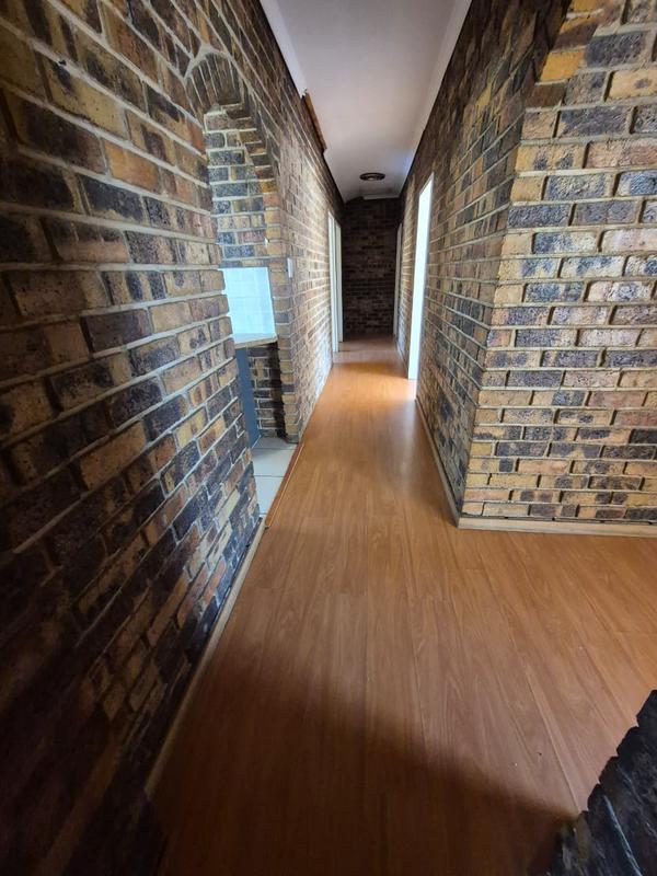 To Let 3 Bedroom Property for Rent in Sharonlea Gauteng