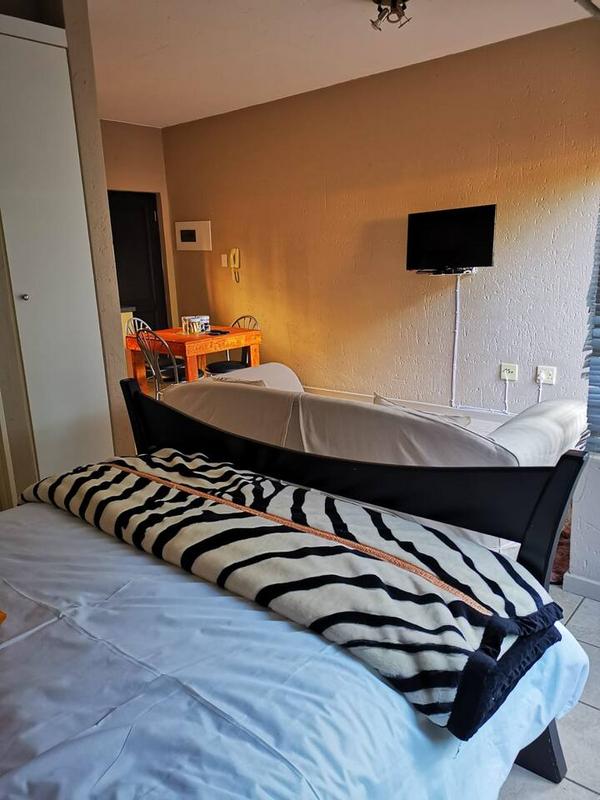 1 Bedroom Property for Sale in Randburg Central Gauteng