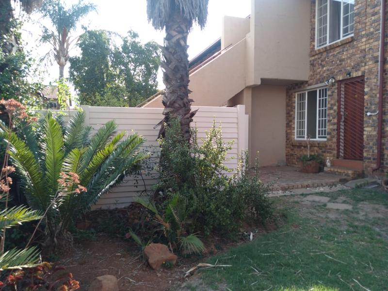 To Let 2 Bedroom Property for Rent in Moreleta Park Gauteng