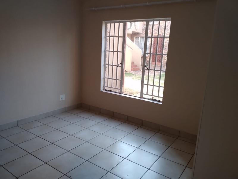 To Let 2 Bedroom Property for Rent in Moreleta Park Gauteng