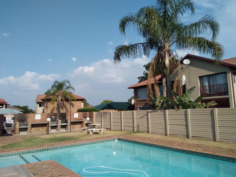 To Let 2 Bedroom Property for Rent in Moreleta Park Gauteng