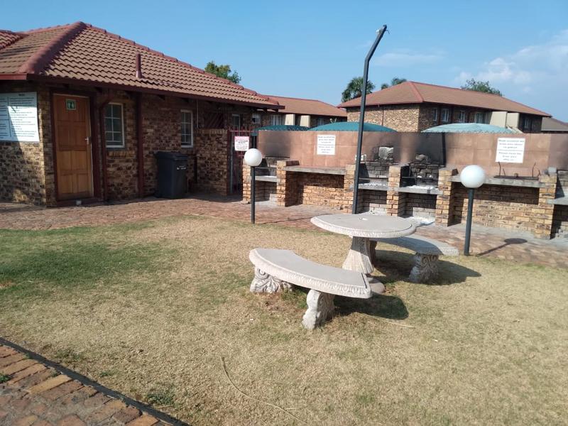 To Let 2 Bedroom Property for Rent in Moreleta Park Gauteng
