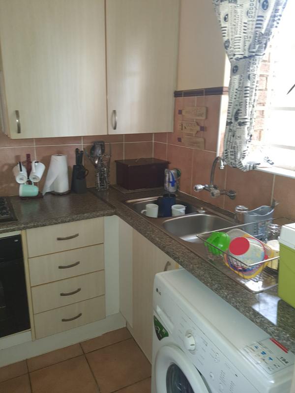 To Let 2 Bedroom Property for Rent in Mooikloof Ridge Gauteng