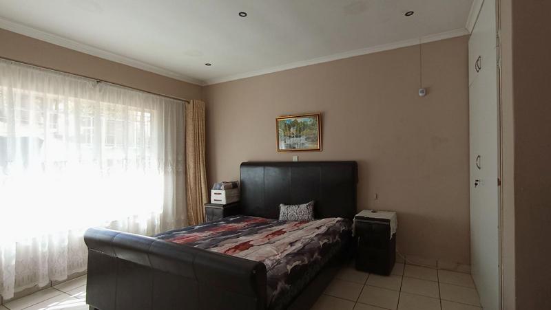 3 Bedroom Property for Sale in Quellerina Gauteng