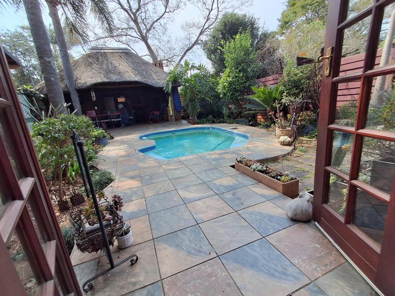 6 Bedroom Property for Sale in Elardus Park Gauteng