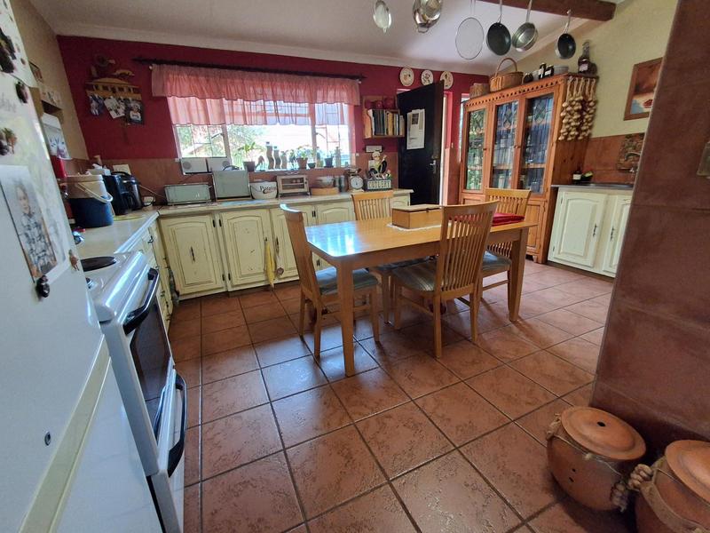 6 Bedroom Property for Sale in Elardus Park Gauteng