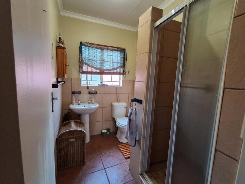 6 Bedroom Property for Sale in Elardus Park Gauteng