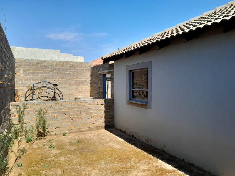 3 Bedroom Property for Sale in Lufhereng Gauteng