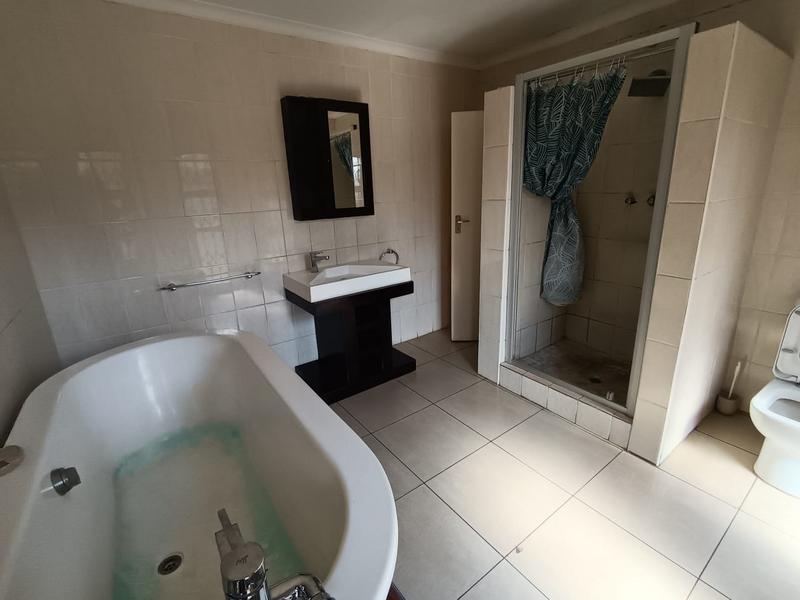 To Let 3 Bedroom Property for Rent in President Park Gauteng