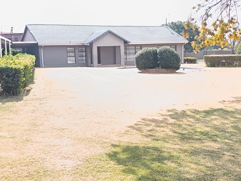 To Let 3 Bedroom Property for Rent in President Park Gauteng