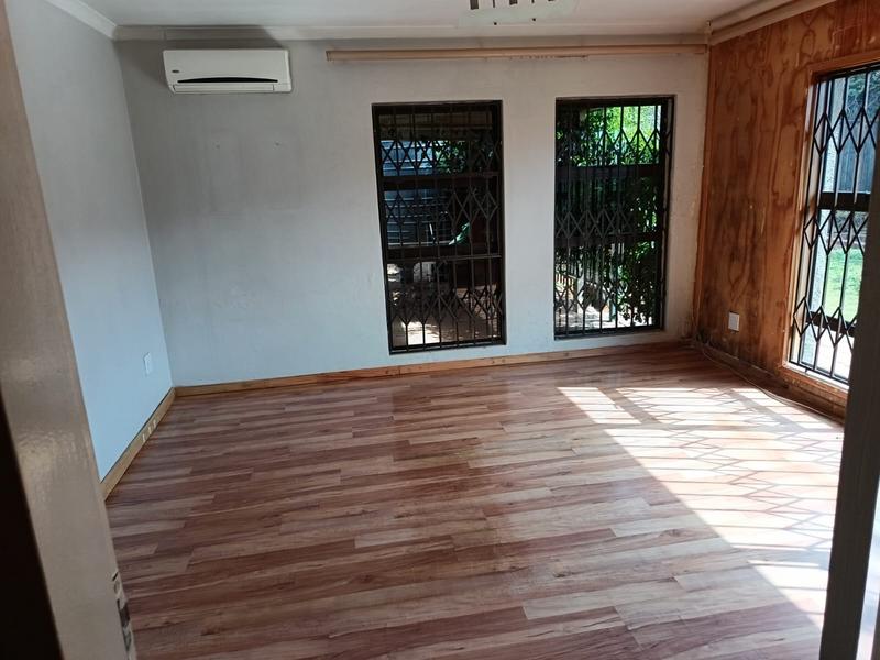 To Let 3 Bedroom Property for Rent in President Park Gauteng
