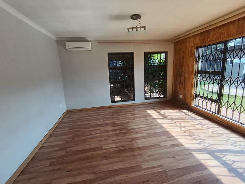 To Let 3 Bedroom Property for Rent in President Park Gauteng