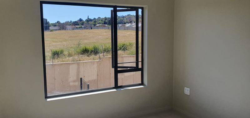 To Let 2 Bedroom Property for Rent in Waterkloof Ridge Gauteng