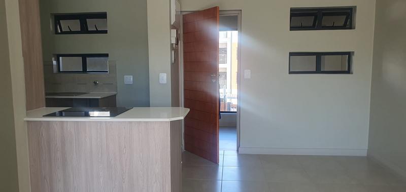 To Let 2 Bedroom Property for Rent in Waterkloof Ridge Gauteng