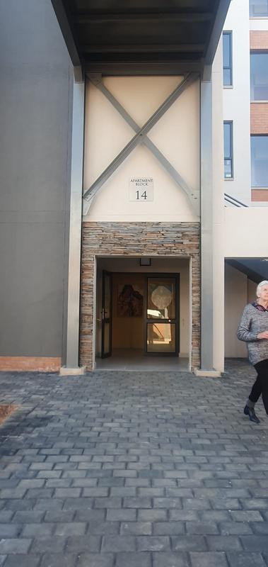 To Let 2 Bedroom Property for Rent in Waterkloof Ridge Gauteng