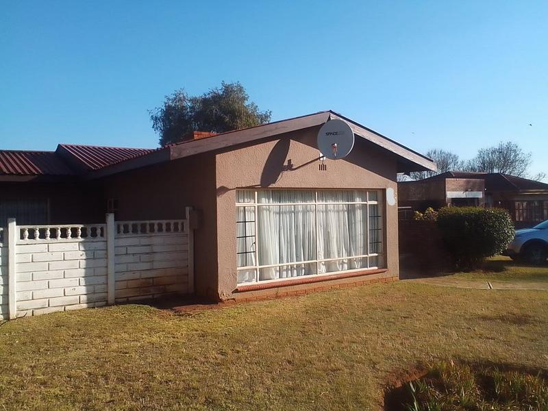 4 Bedroom Property for Sale in Welgedacht Gauteng