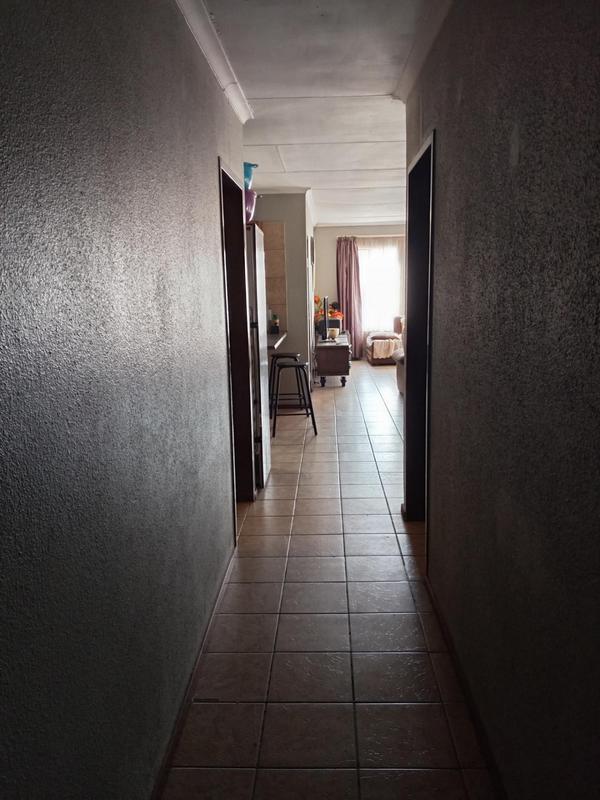 3 Bedroom Property for Sale in Olievenhoutbosch Gauteng