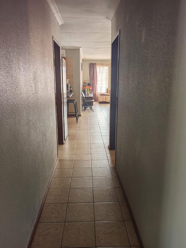3 Bedroom Property for Sale in Olievenhoutbosch Gauteng