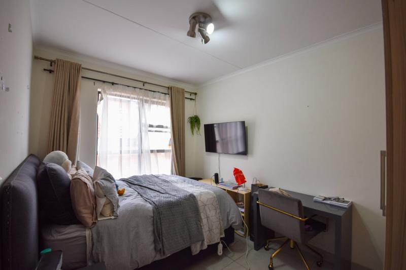 To Let 2 Bedroom Property for Rent in Golden Fields Estate Gauteng