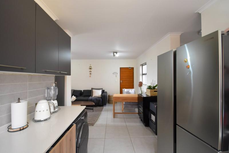 To Let 2 Bedroom Property for Rent in Golden Fields Estate Gauteng