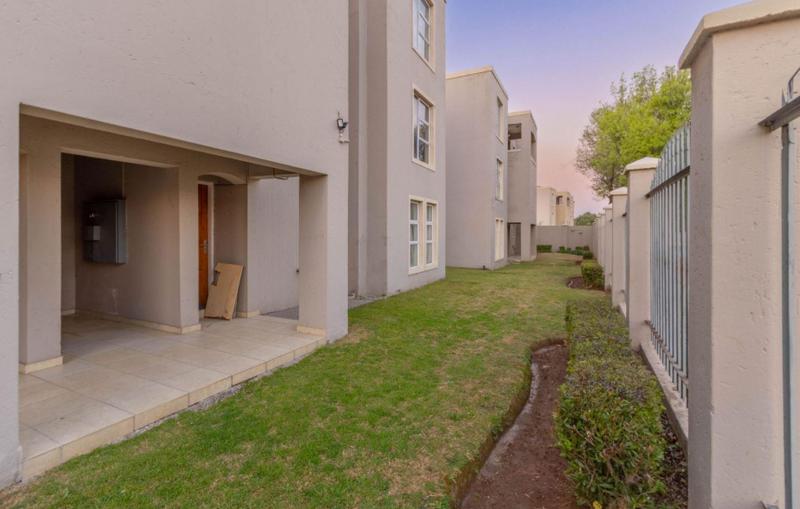 2 Bedroom Property for Sale in Jansenpark Gauteng
