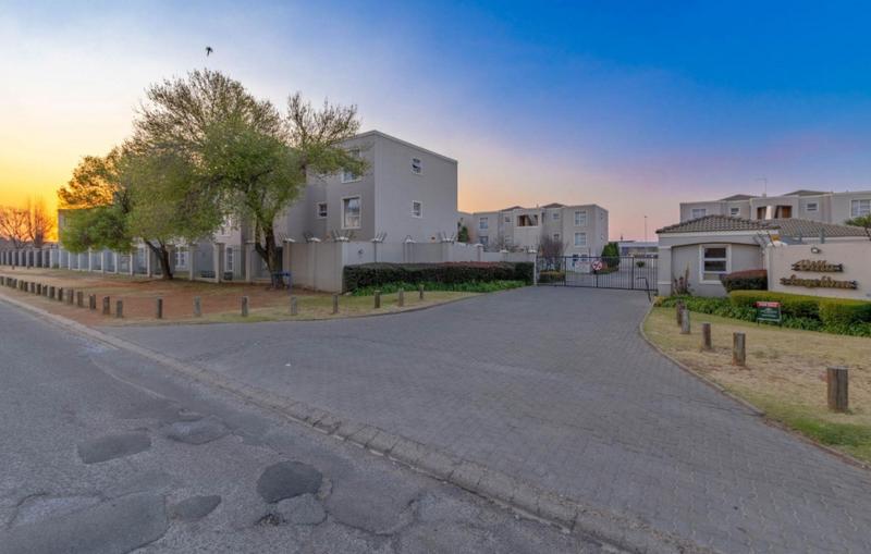 2 Bedroom Property for Sale in Jansenpark Gauteng