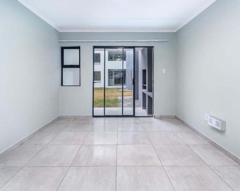 2 Bedroom Property for Sale in Jansenpark Gauteng