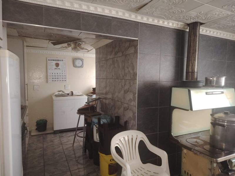 2 Bedroom Property for Sale in Tsakane Gauteng
