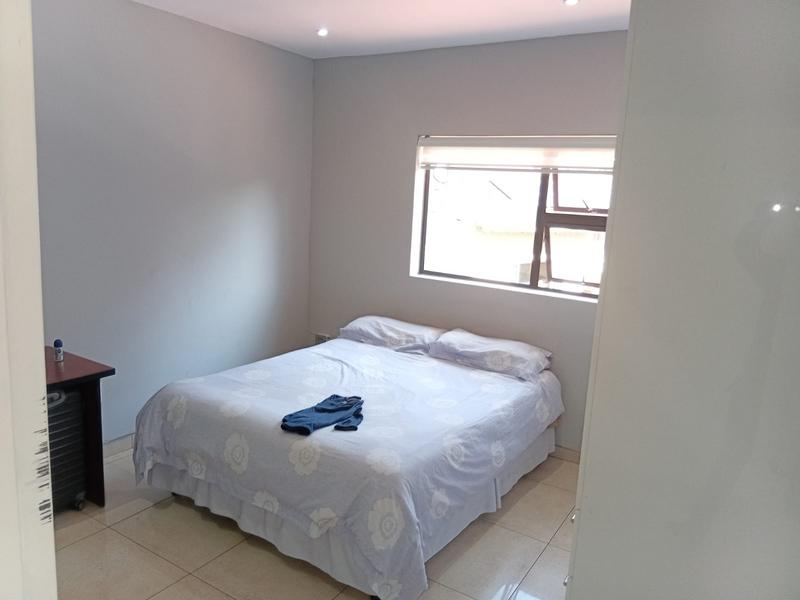 4 Bedroom Property for Sale in Van Riebeeck Park Gauteng