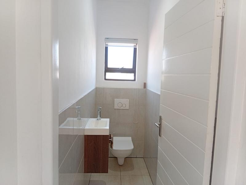 4 Bedroom Property for Sale in Van Riebeeck Park Gauteng