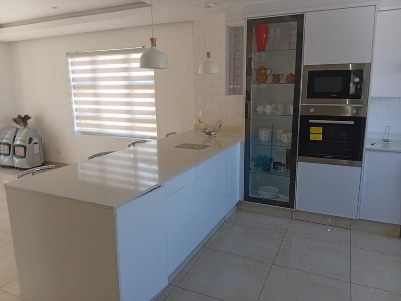 4 Bedroom Property for Sale in Van Riebeeck Park Gauteng