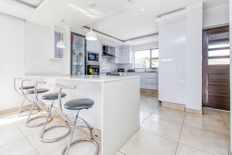 4 Bedroom Property for Sale in Van Riebeeck Park Gauteng