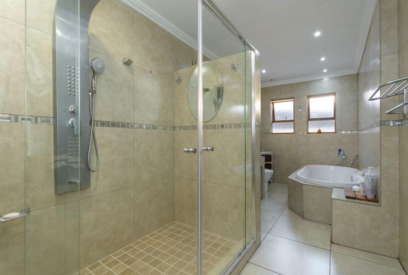 3 Bedroom Property for Sale in Esther Park Gauteng