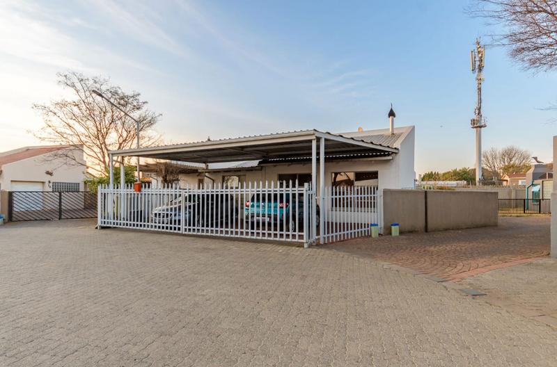 3 Bedroom Property for Sale in Esther Park Gauteng