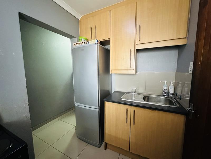 6 Bedroom Property for Sale in Naturena Gauteng