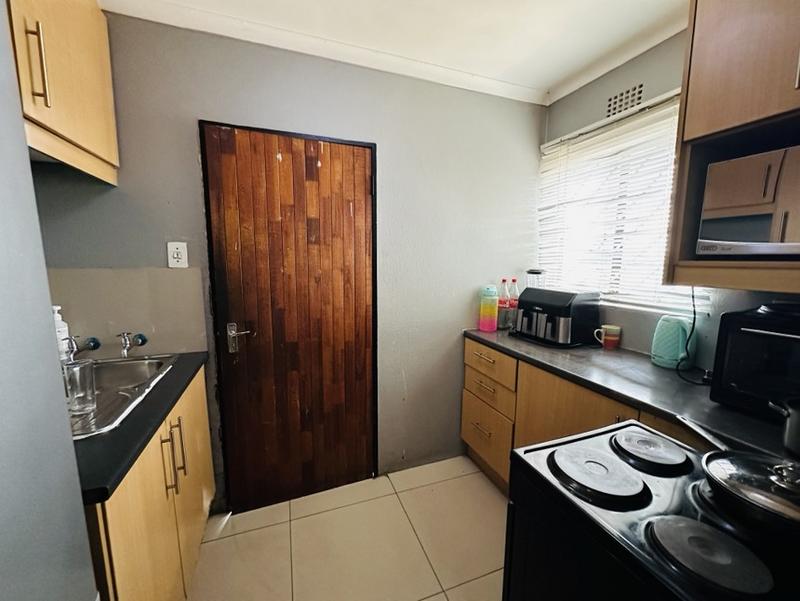 6 Bedroom Property for Sale in Naturena Gauteng