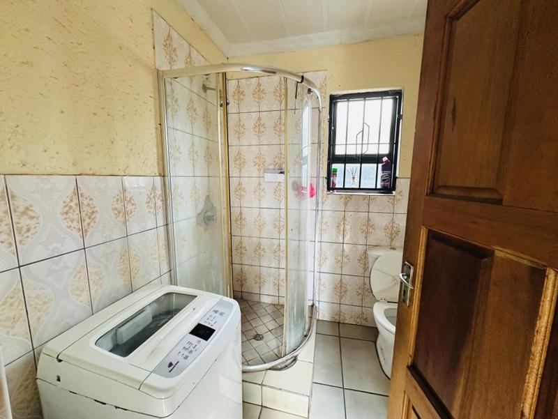6 Bedroom Property for Sale in Naturena Gauteng