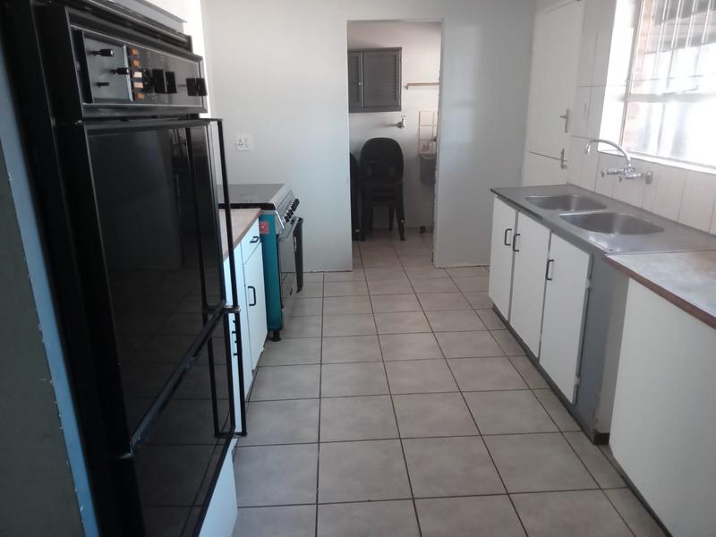 4 Bedroom Property for Sale in Hesteapark Gauteng