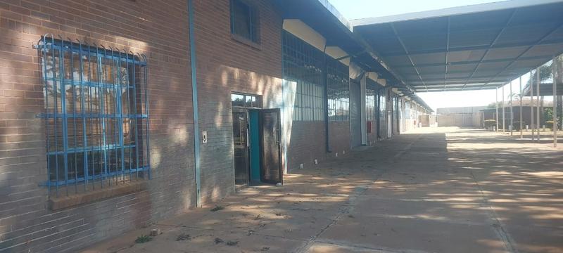 To Let commercial Property for Rent in Rosslyn Gauteng
