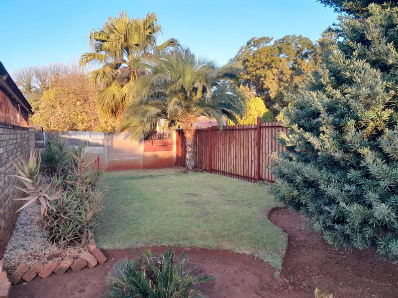 To Let 2 Bedroom Property for Rent in The Orchards Gauteng