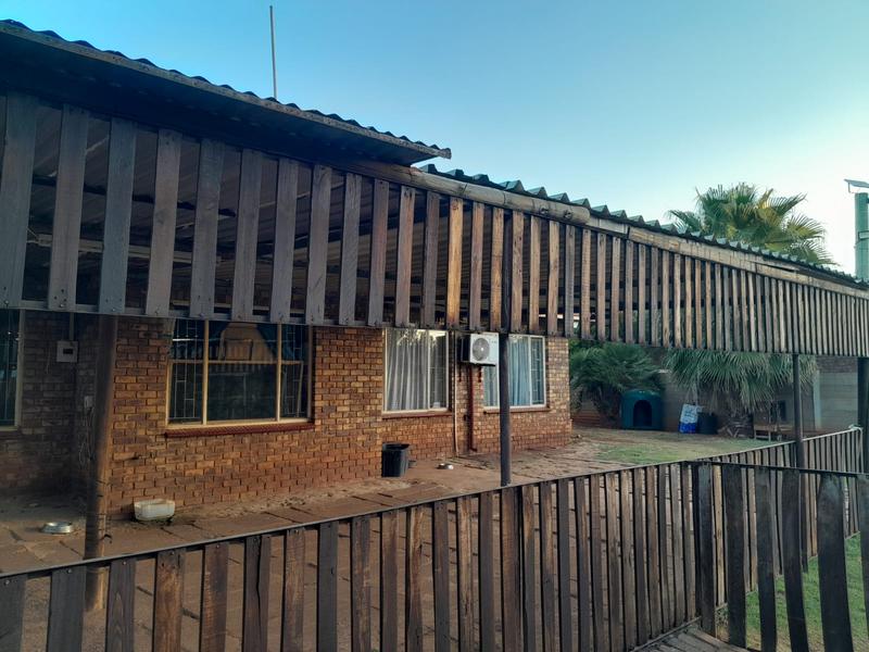 To Let 2 Bedroom Property for Rent in The Orchards Gauteng