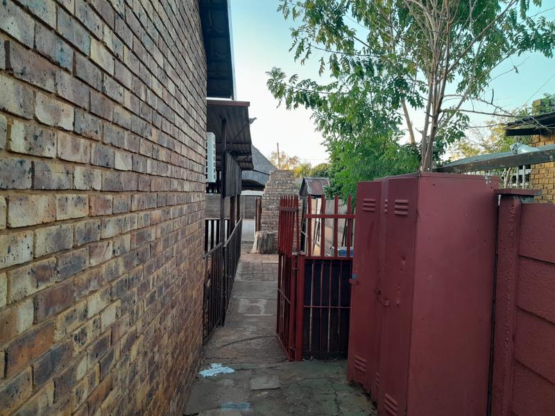 To Let 2 Bedroom Property for Rent in The Orchards Gauteng