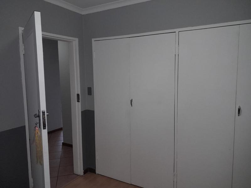 To Let 2 Bedroom Property for Rent in The Orchards Gauteng