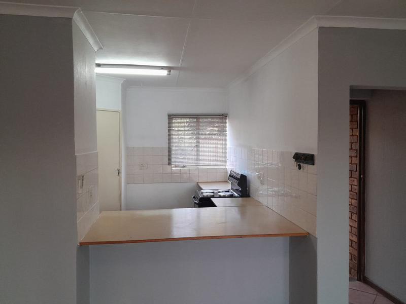 To Let 2 Bedroom Property for Rent in The Orchards Gauteng