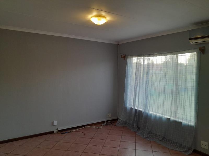 To Let 2 Bedroom Property for Rent in The Orchards Gauteng