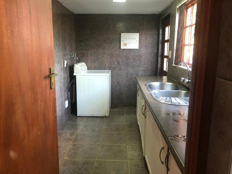 To Let 4 Bedroom Property for Rent in Raslouw Gauteng