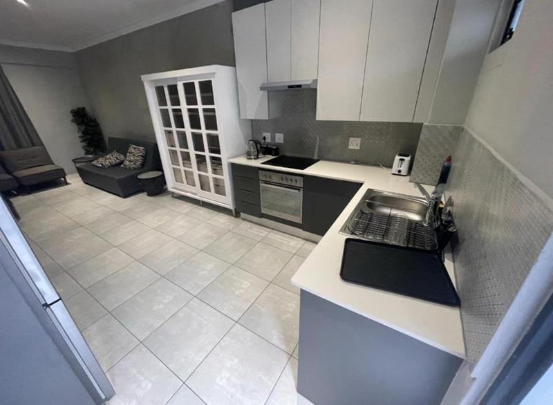 To Let 1 Bedroom Property for Rent in Brooklyn Gauteng
